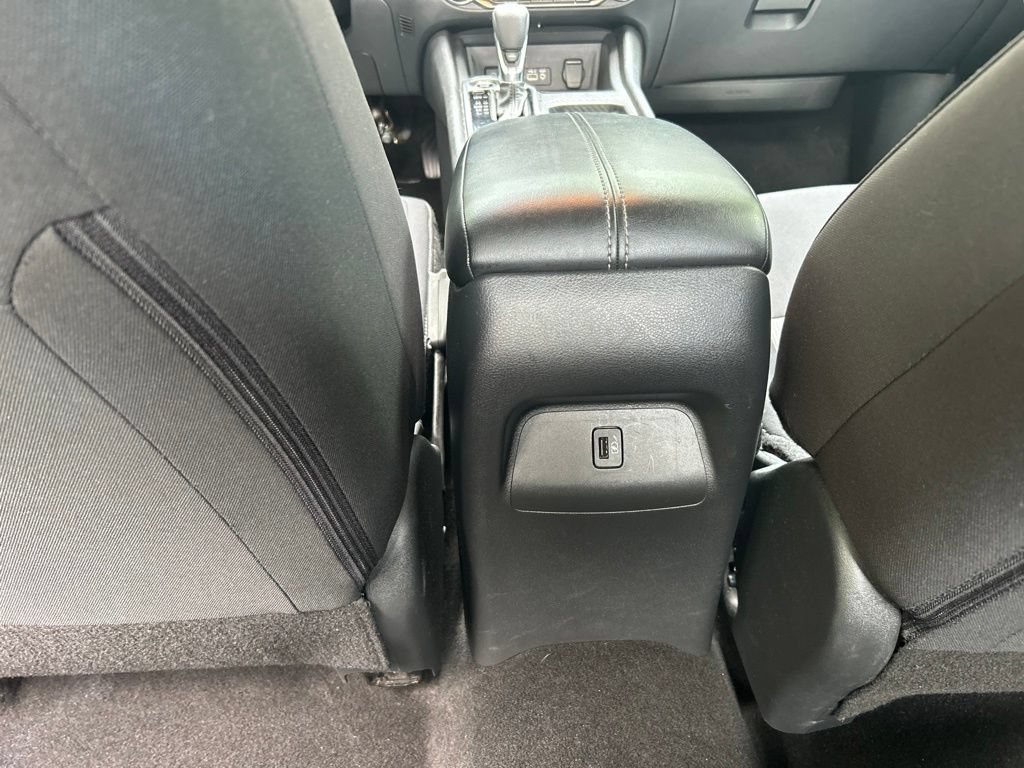 Used 2024 Nissan Sentra SV FWD image 29