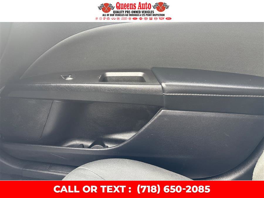 Used 2018 Ford Fusion SE image 23