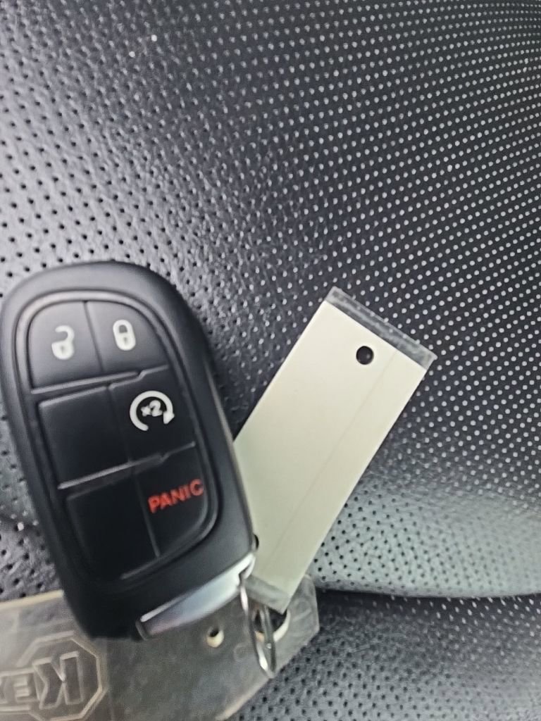 Used 2015 RAM 2500 Laramie w/ Convenience Group image 34