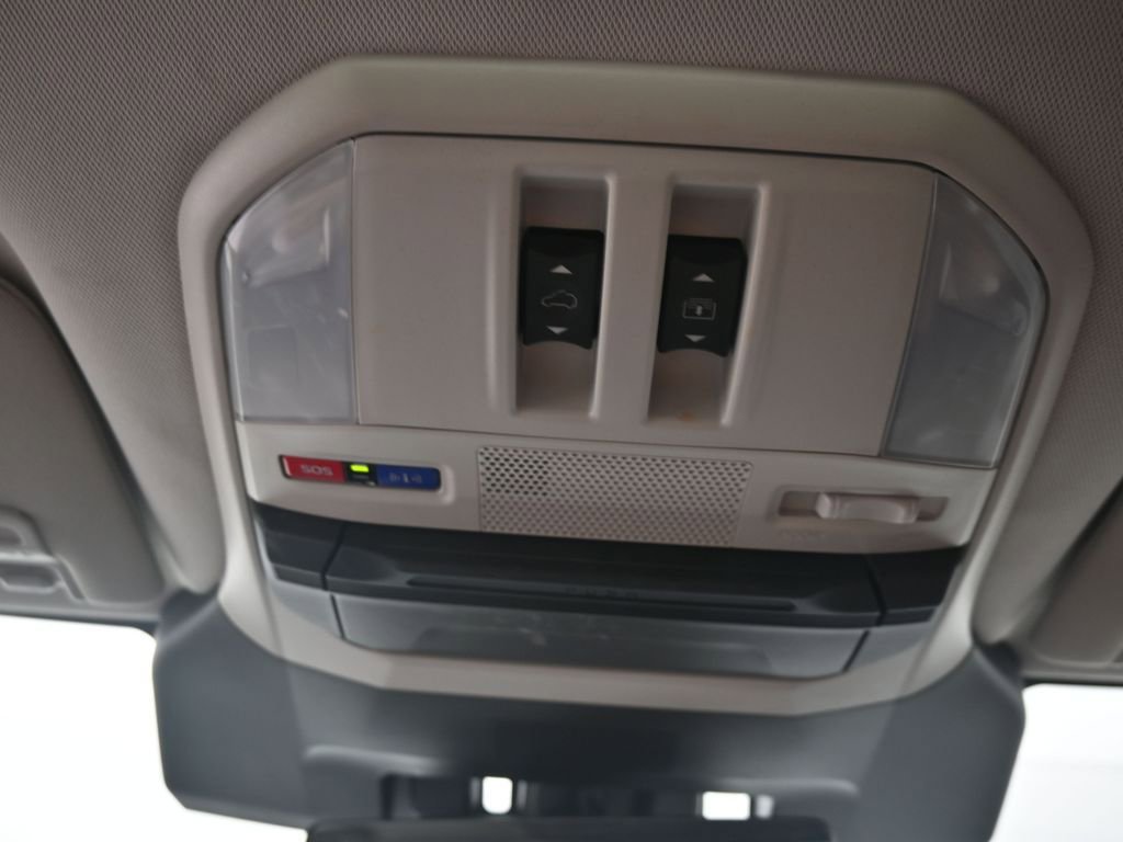 Used 2023 Subaru Ascent Touring image 11