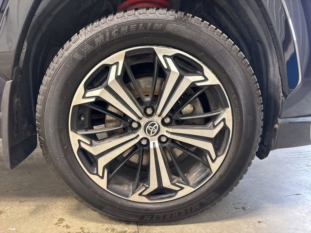 Used 2021 Toyota RAV4 XSE w/ Premium Package AWD/4WD image 10