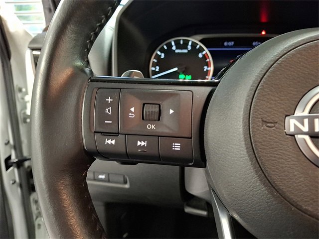 Used 2023 Nissan Rogue SL w/ SL Premium Package image 19