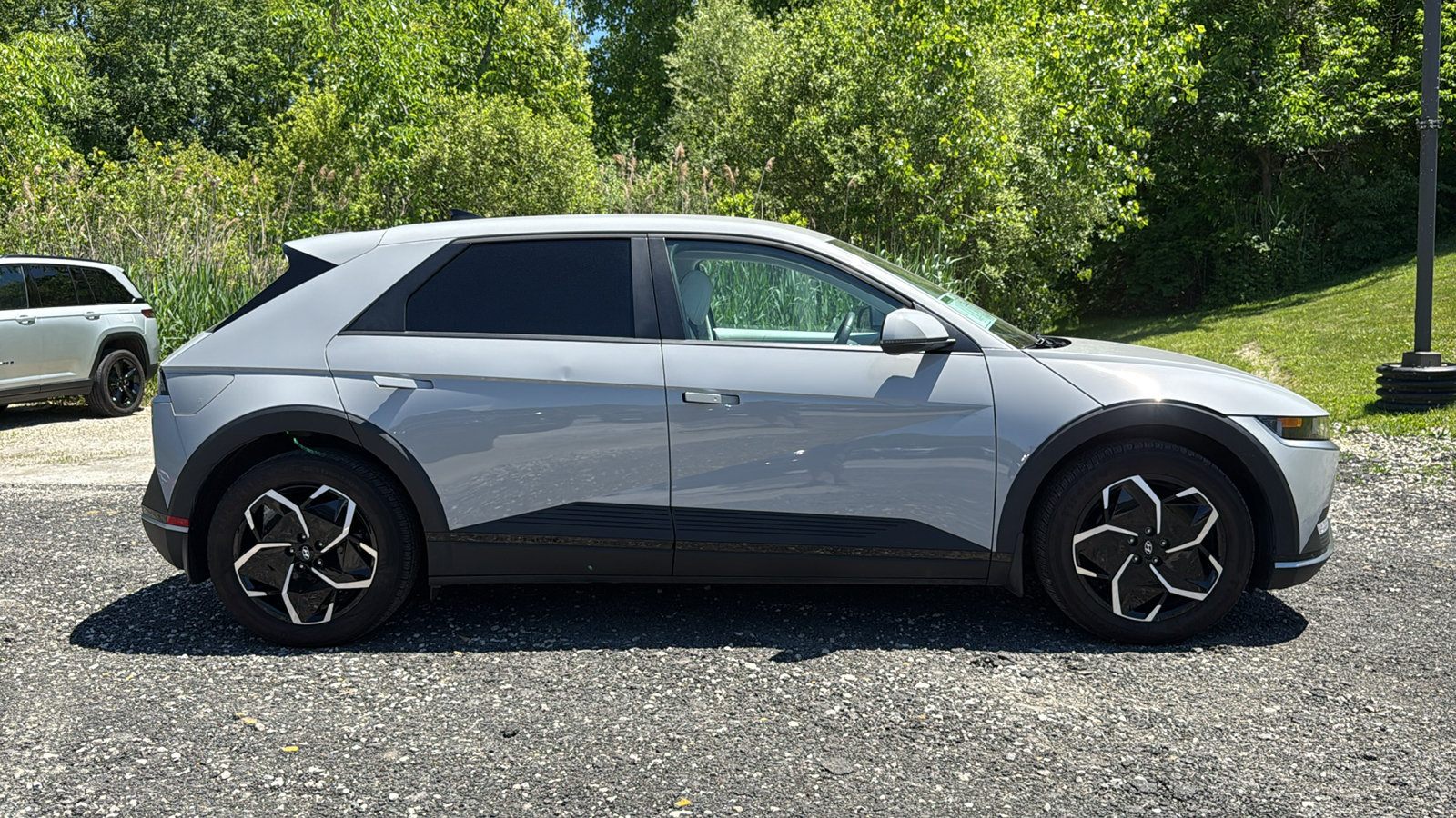 Used 2023 Hyundai Ioniq 5 SEL AWD/4WD image 5