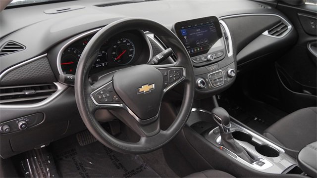 Used 2024 Chevrolet Malibu LT image 16