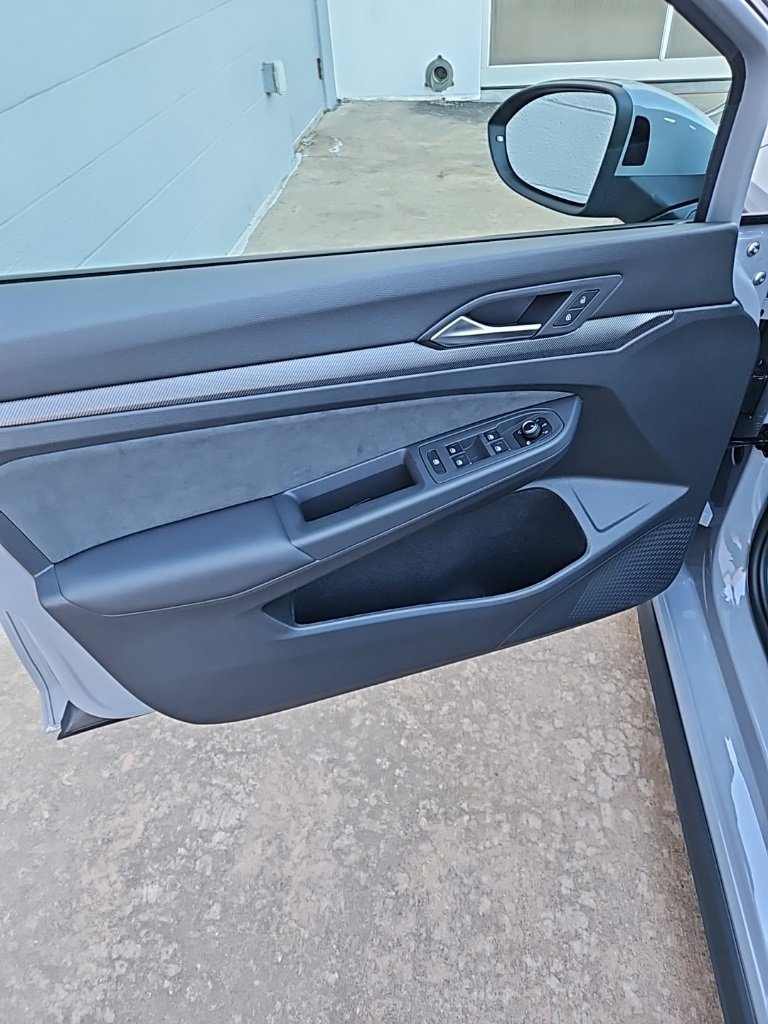 New 2026 Volkswagen GTI SE image 25