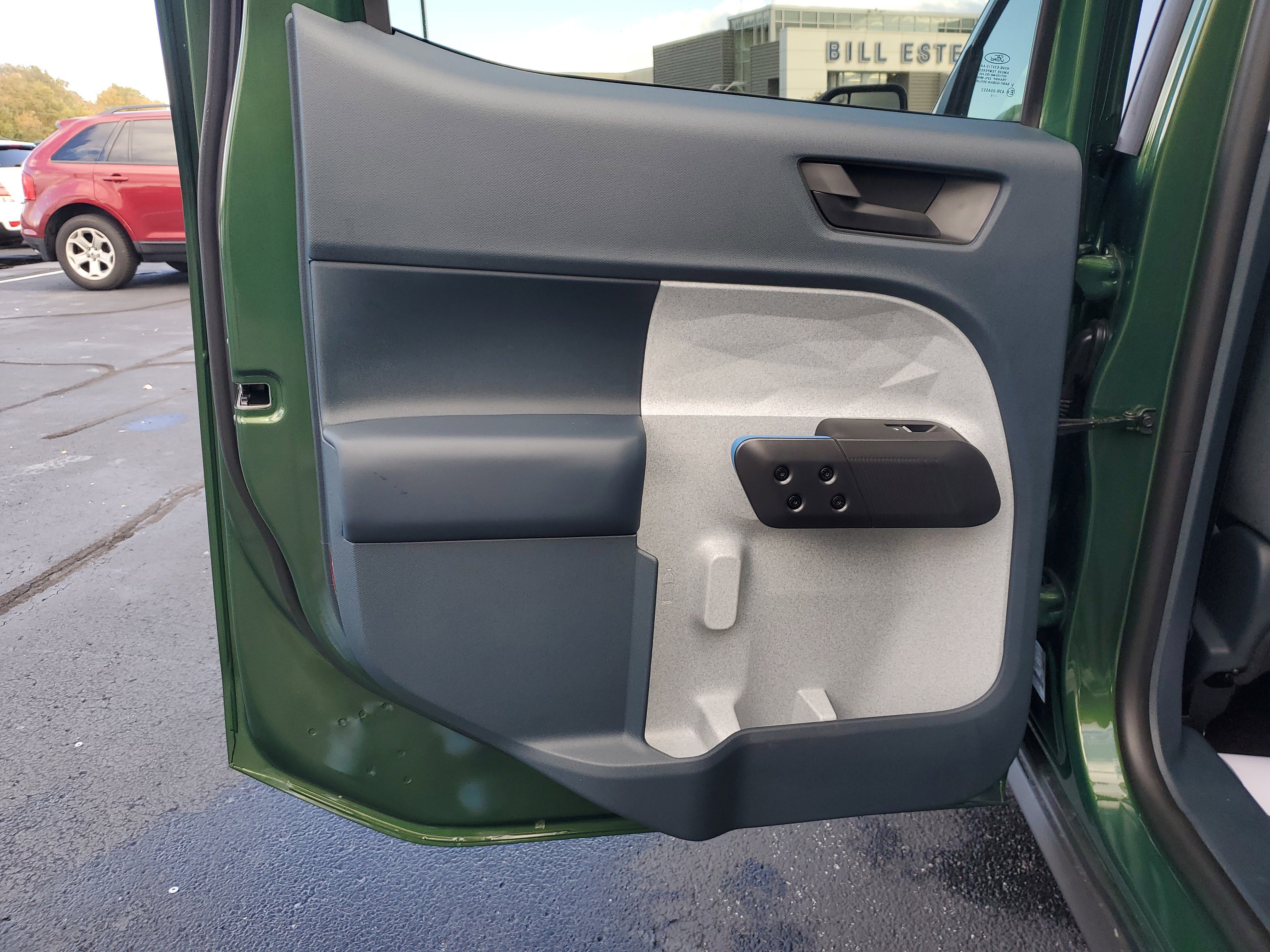 New 2025 Ford Maverick XLT w/ XLT Luxury Package image 8