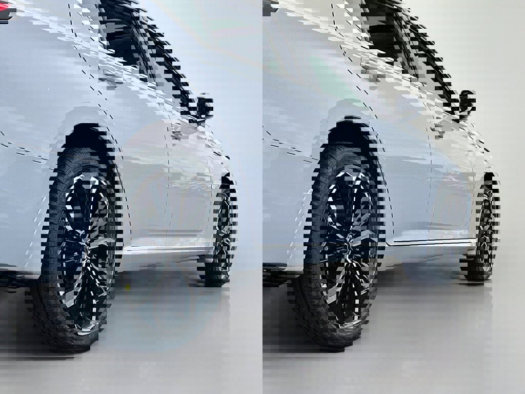 New 2025 Nissan Altima 2.5 SR w/ SR Premium Package image 12