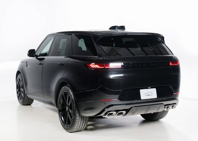 Used 2025 Land Rover Range Rover Sport Dynamic SE image 31