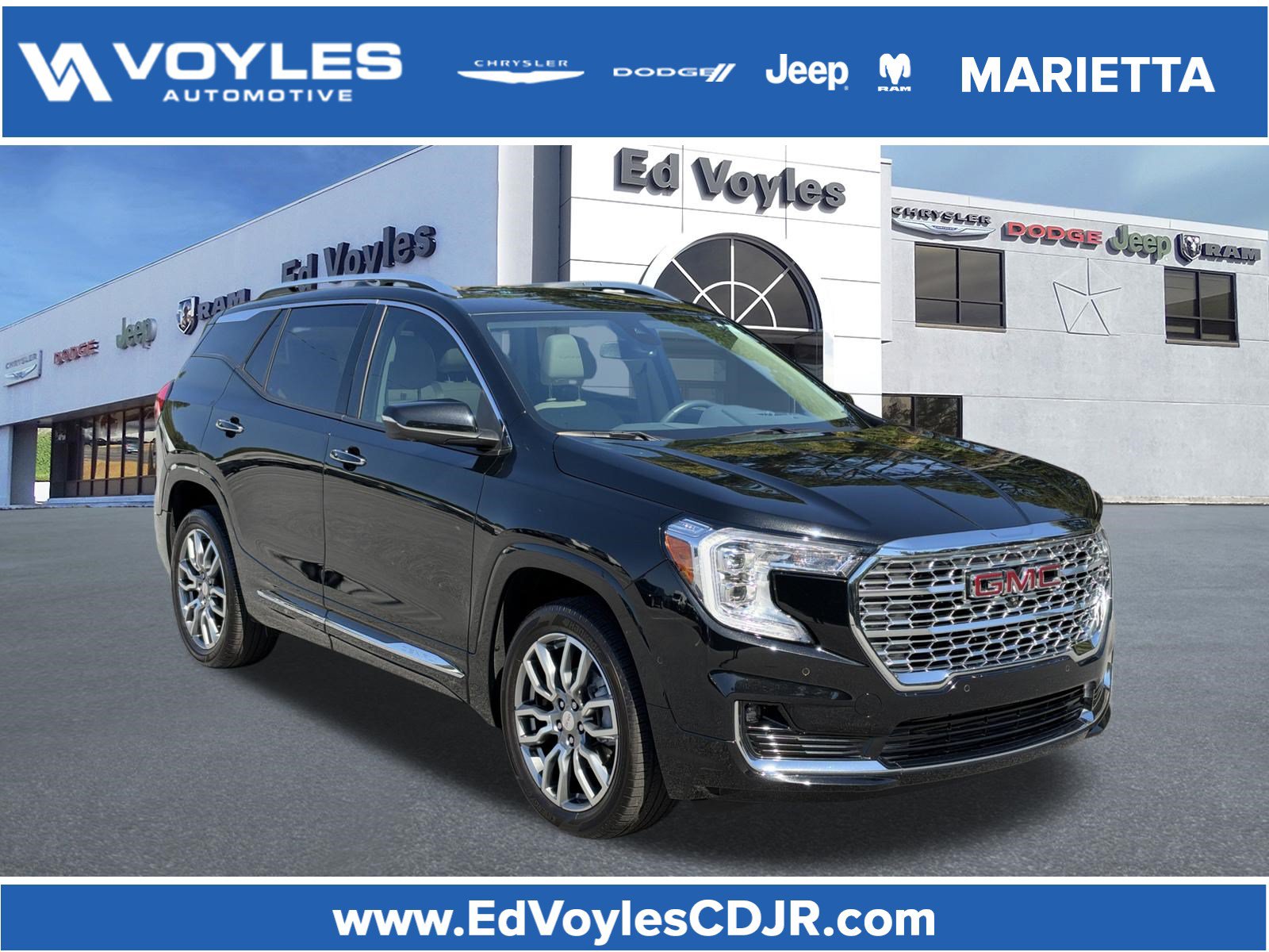 Used 2022 GMC Terrain Denali w/ Denali Premium Package