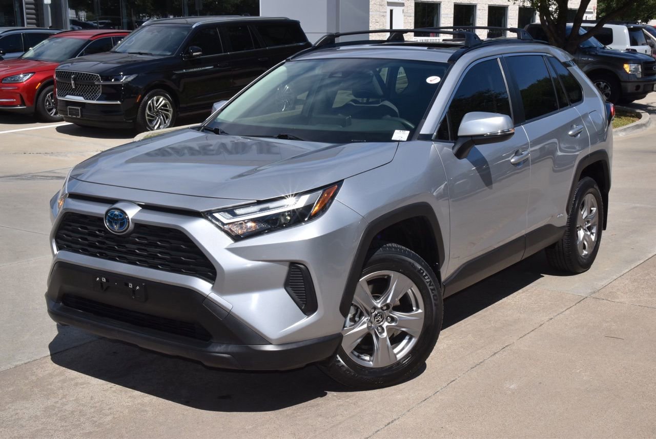 Used 2023 Toyota RAV4 XLE w/ Convenience Package AWD/4WD image 42