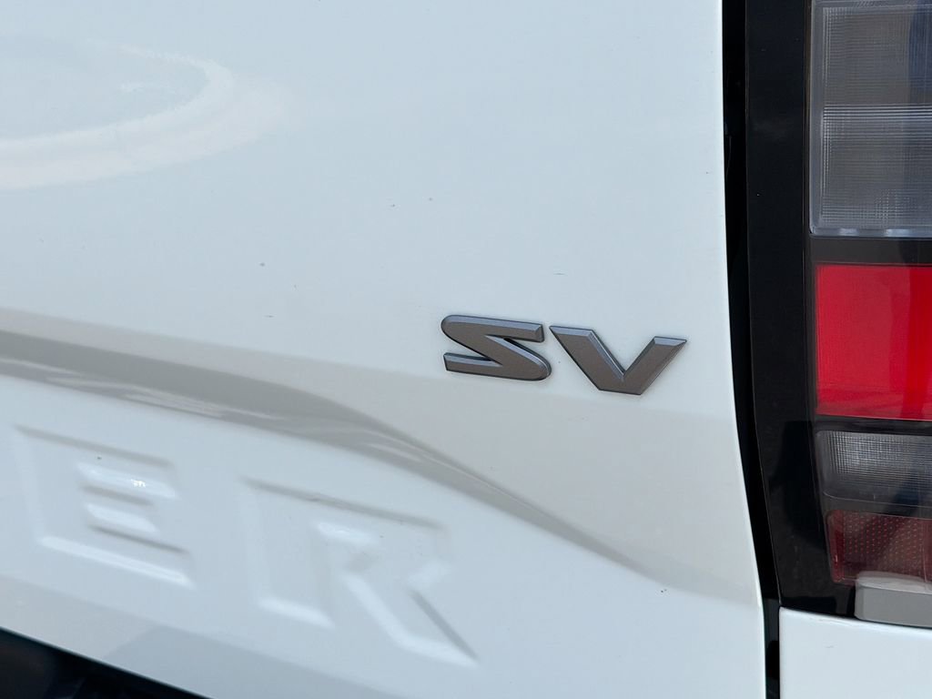 Used 2024 Nissan Frontier SV RWD image 30