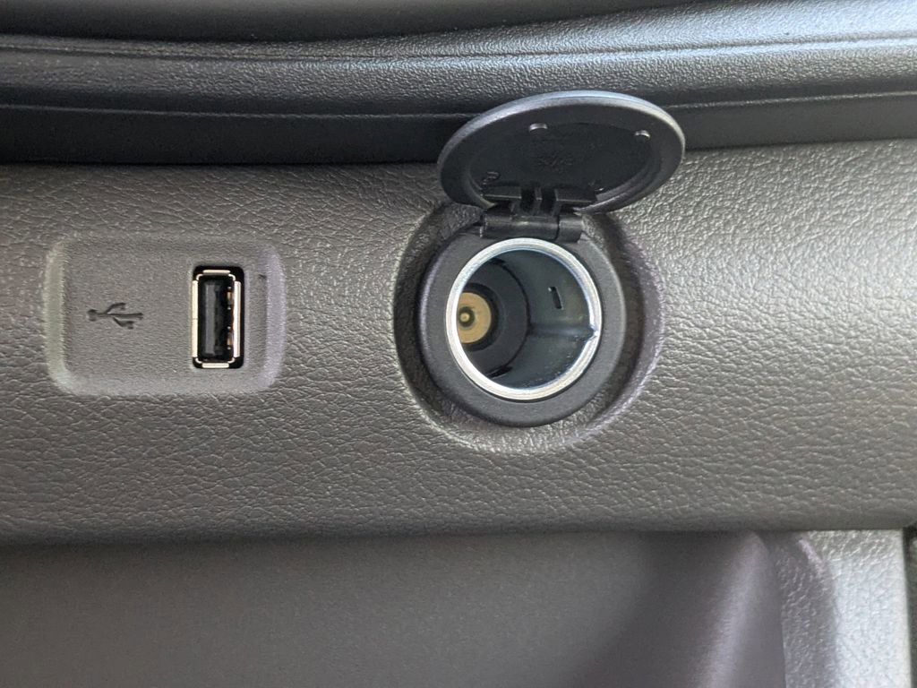 New 2025 Ford Transit 150 Low Roof AWD w/ Load Area Protection Package image 24