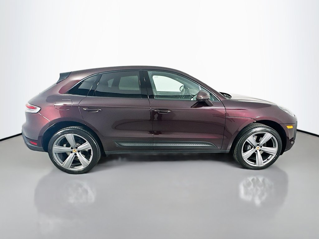 Certified 2026 Porsche Macan Turbo AWD/4WD image 8