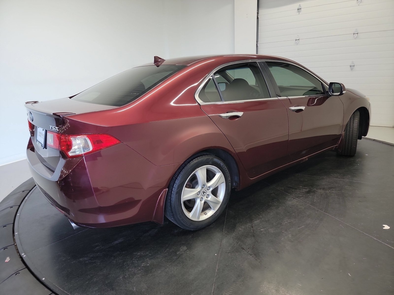 Used 2010 Acura TSX Sedan FWD image 9