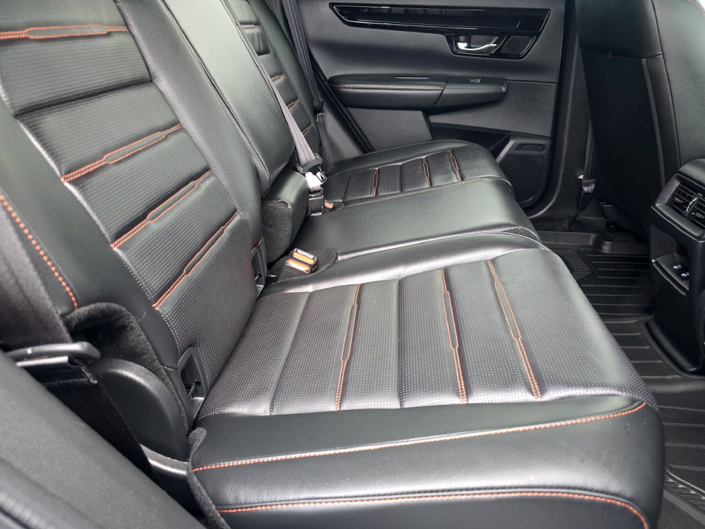 Used 2025 Honda CR-V Sport Touring image 14