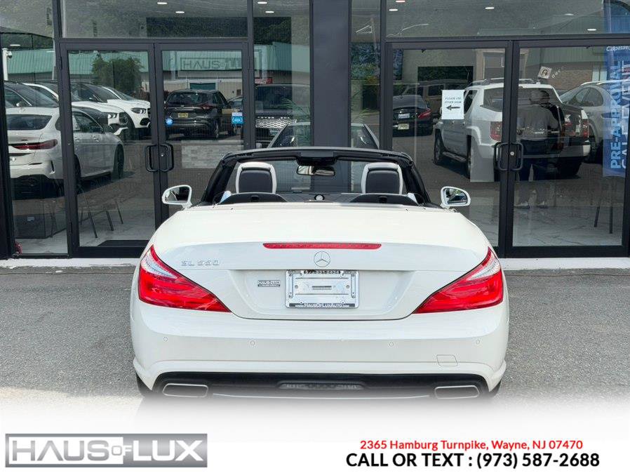 Used 2015 Mercedes-Benz SL 550 w/ White Arrow Edition image 22