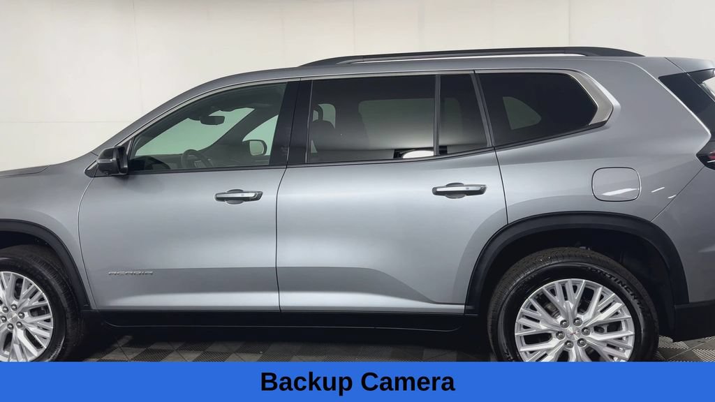 Used 2026 GMC Acadia Elevation w/ Elevation Premium Package FWD image 8