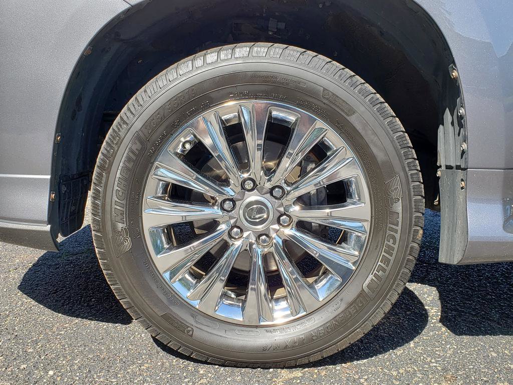 Used 2020 Lexus GX 460 Luxury w/ Luxury Sport Package AWD/4WD image 7