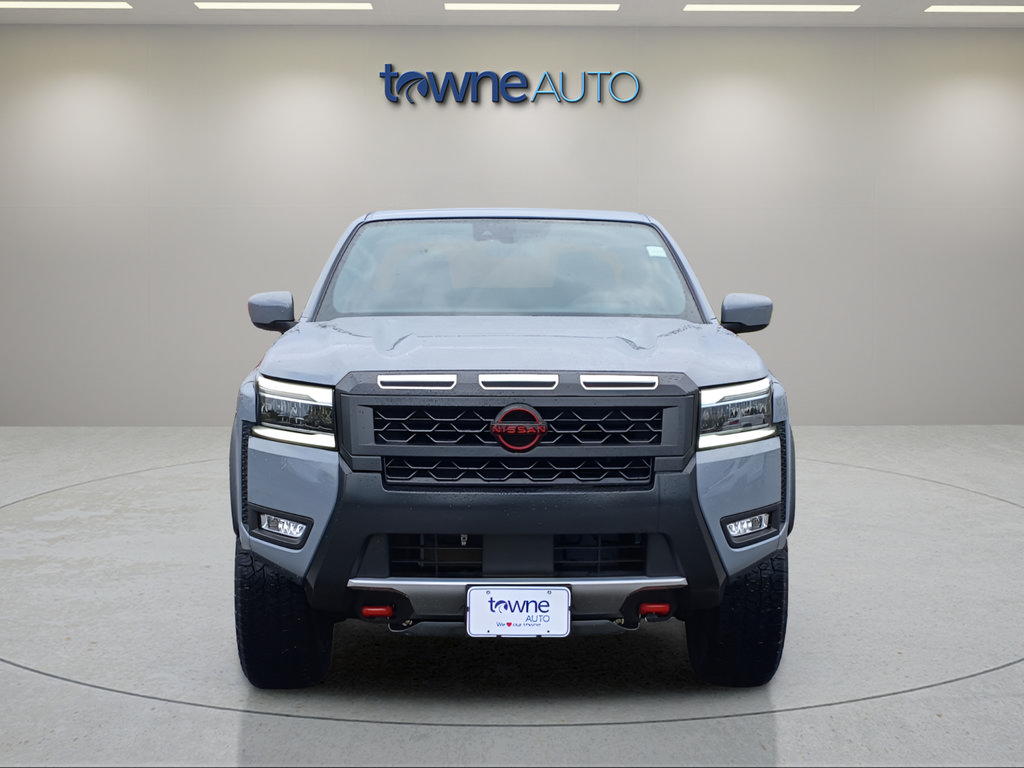 Used 2025 Nissan Frontier PRO-4X AWD/4WD image 12