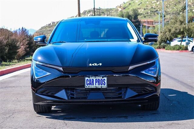 New 2025 Kia EV6 Wind RWD image 2