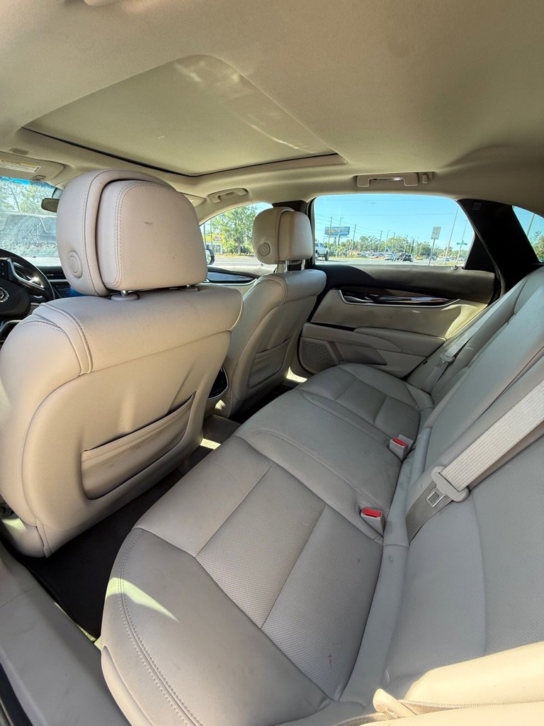 Used 2014 Cadillac XTS Luxury w/ Driver Awareness Package FWD image 9