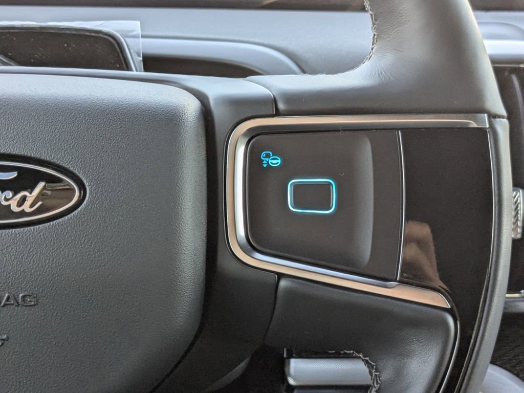 New 2025 Ford Expedition Max Platinum w/ Stealth Performance Package image 30