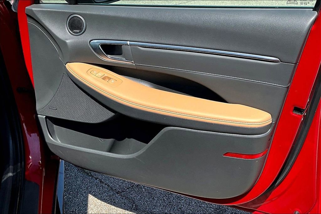 Used 2021 Hyundai Sonata Limited image 24