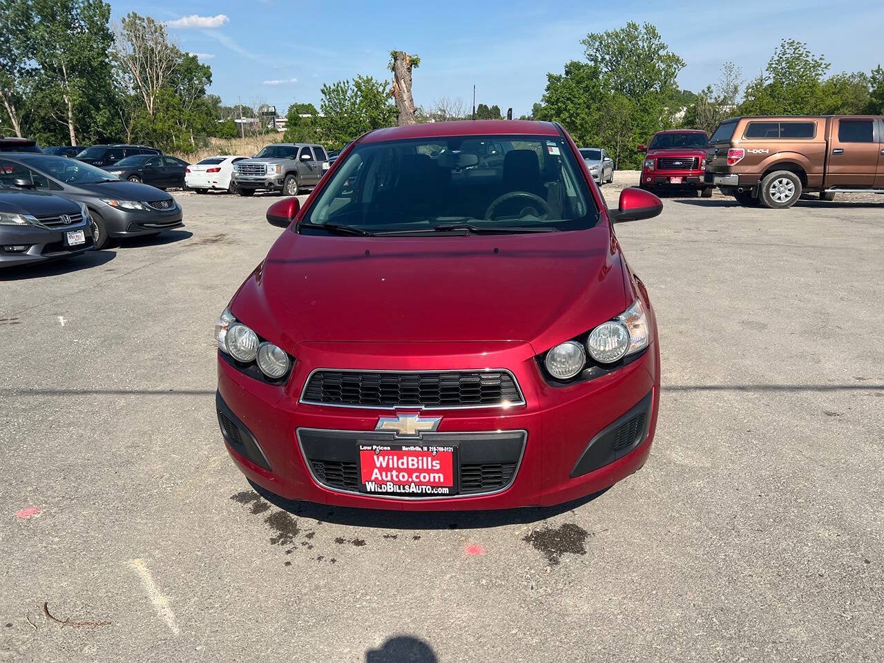 Used 2014 Chevrolet Sonic LT FWD image 2