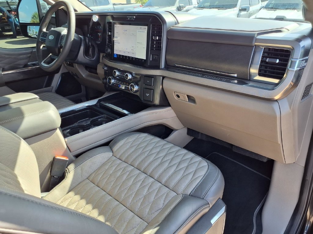 Used 2026 Ford F450 Platinum w/ Platinum Plus Package AWD/4WD image 30