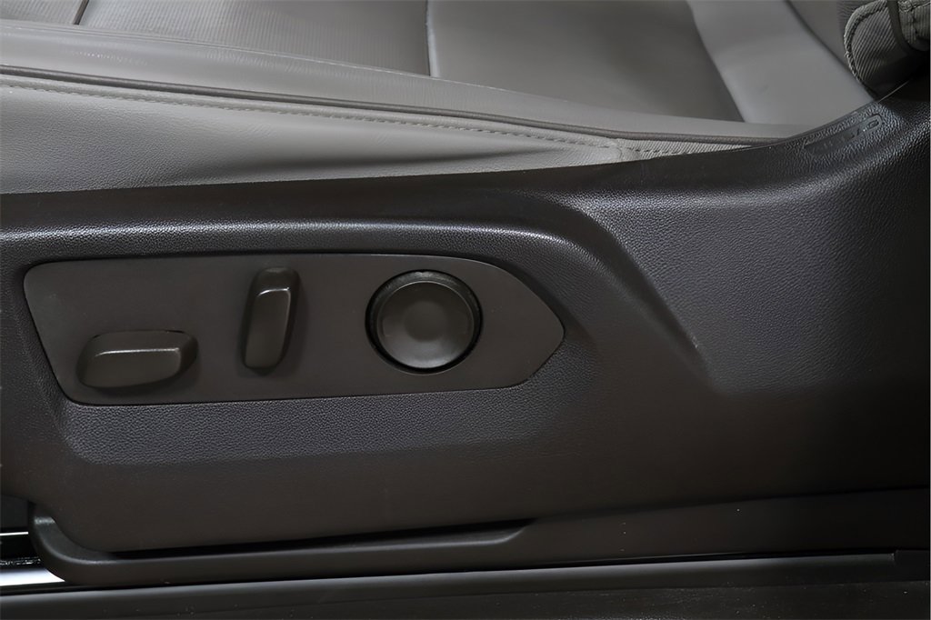 Used 2023 GMC Yukon SLT w/ Max Trailering Package image 20