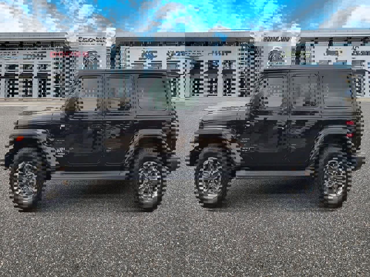 Used 2019 Jeep Wrangler Unlimited Sahara w/ LED Lighting Group image 5