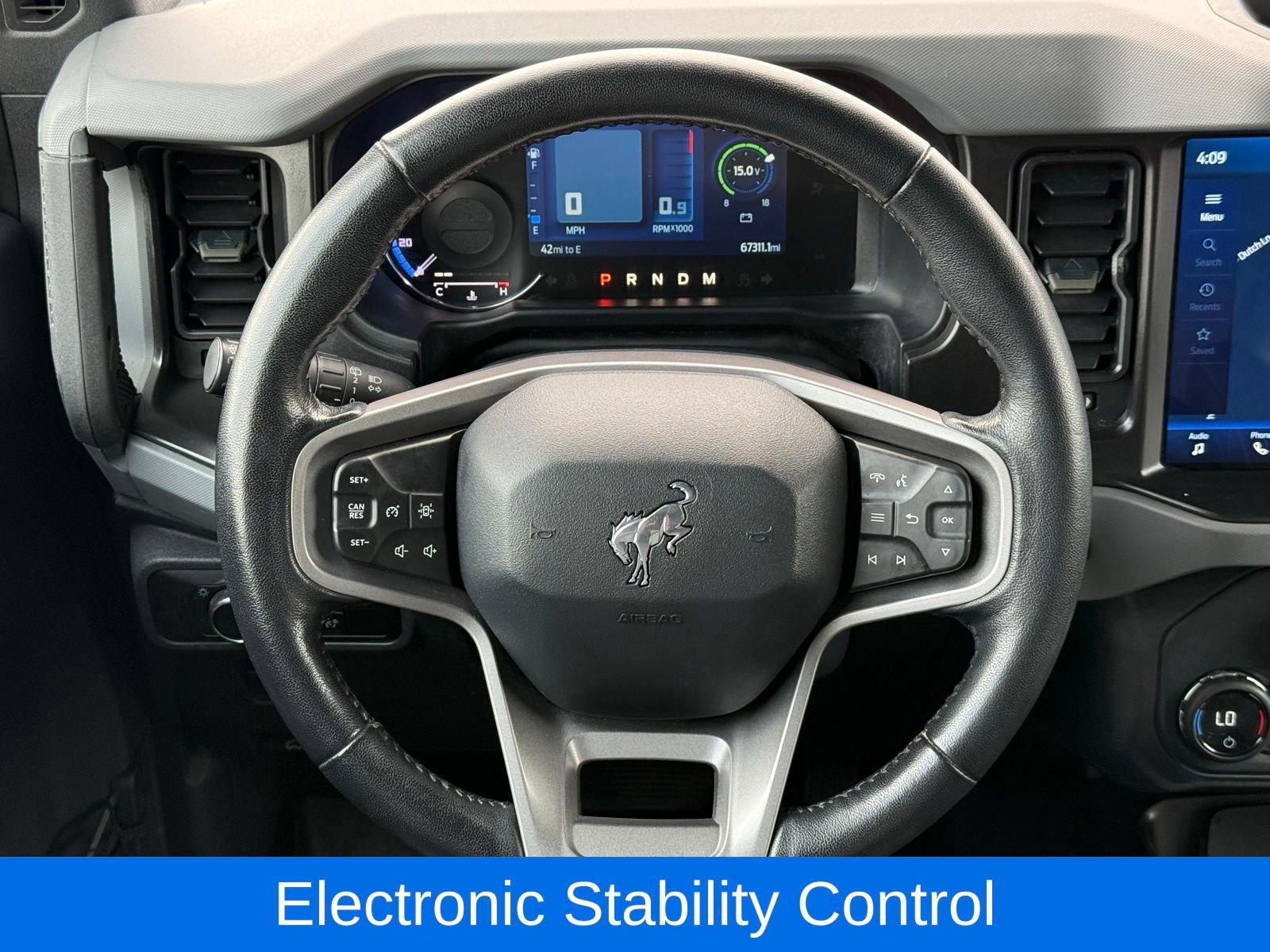 Used 2023 Ford Bronco Everglades image 29