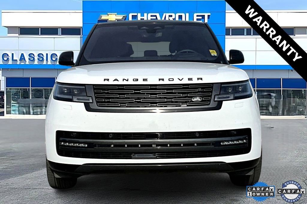 Used 2023 Land Rover Range Rover SE image 2