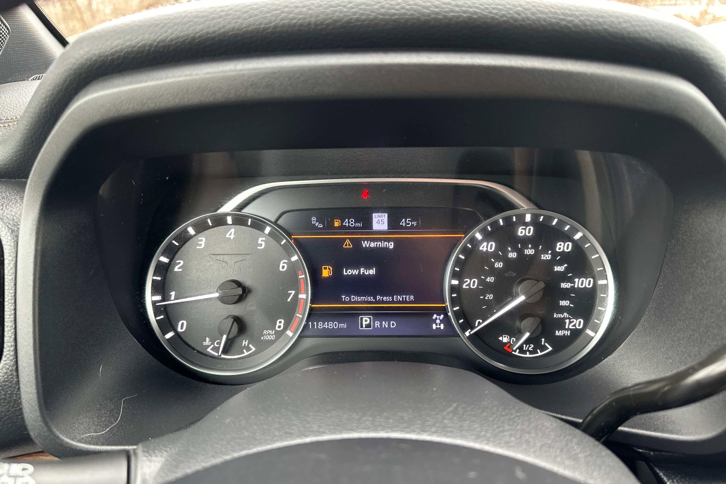 Used 2021 Nissan Titan Platinum Reserve w/ Moonroof Package image 25