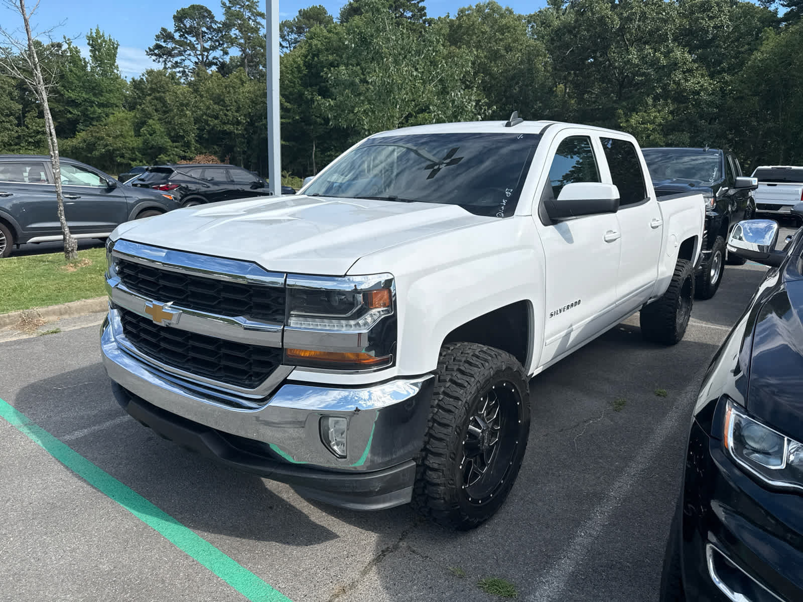 Used 2018 Chevrolet Silverado 1500 LT w/ All Star Edition RWD image 1