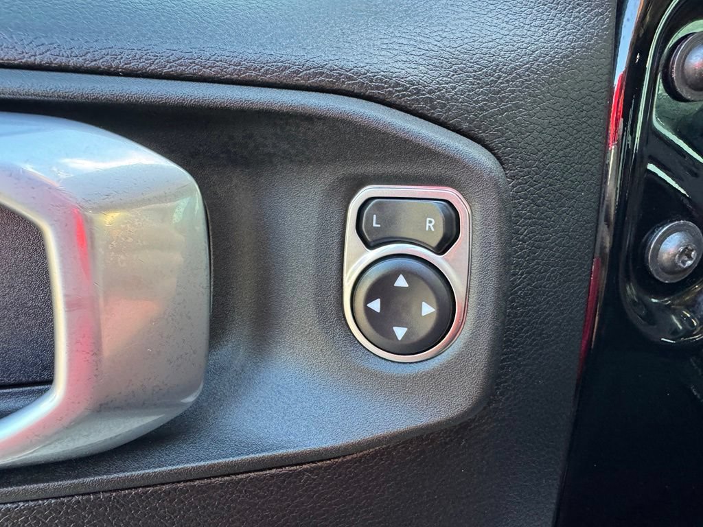 Used 2022 Jeep Wrangler Unlimited Sport AWD/4WD image 11