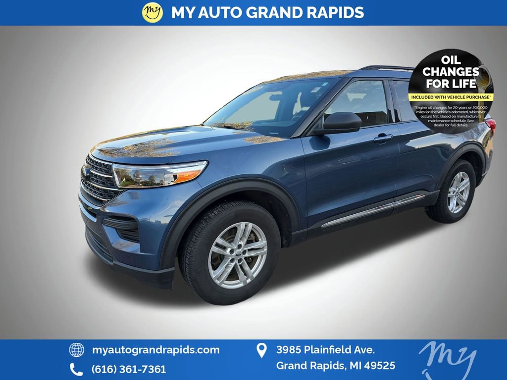 Used 2020 Ford Explorer XLT w/ Comfort Package image 4