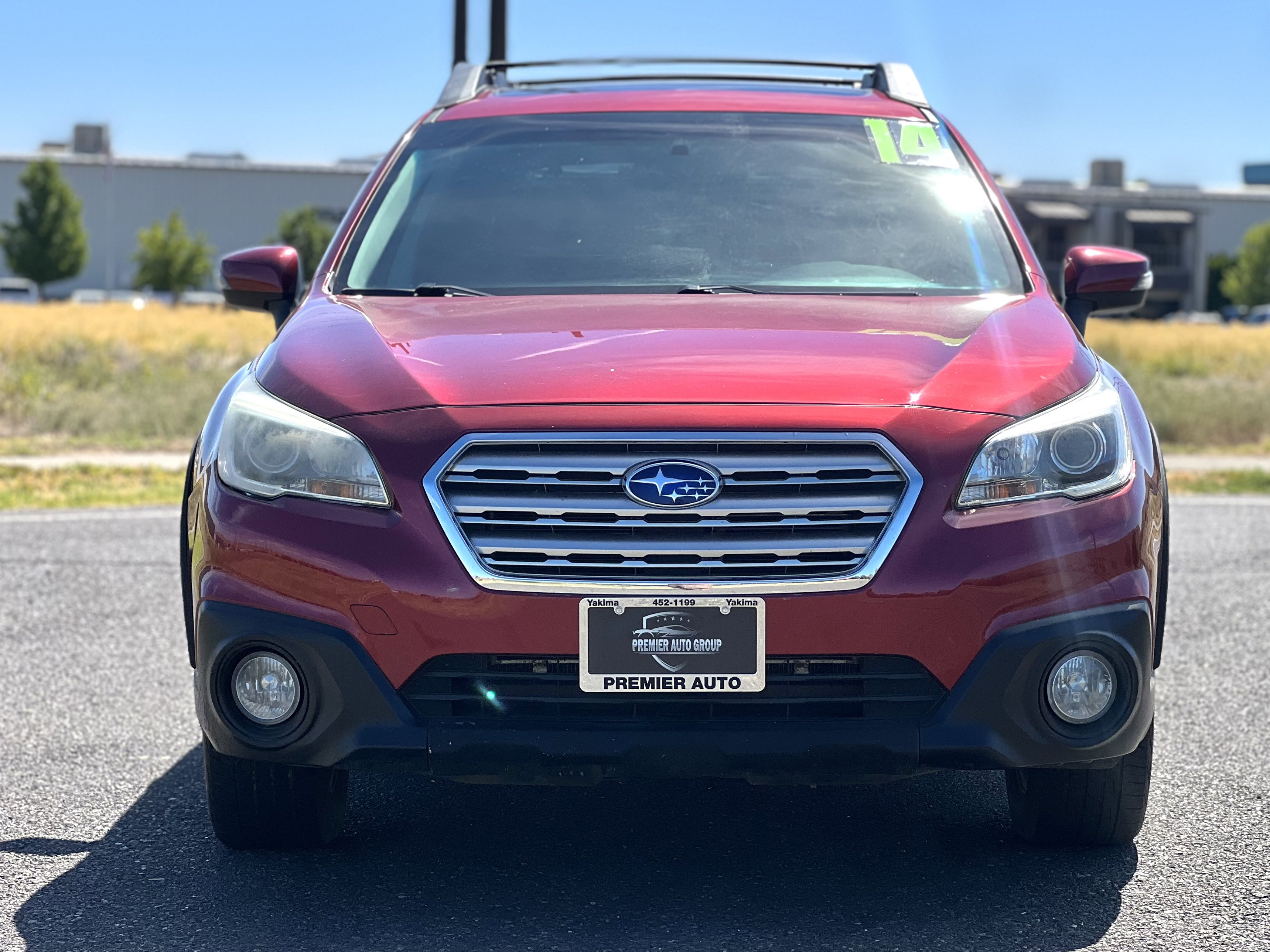 Used 2015 Subaru Outback 3.6R Limited image 2