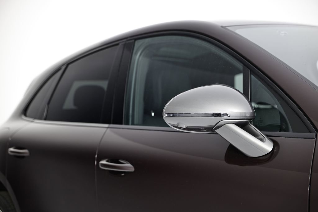 New 2026 Porsche Macan Turbo image 16