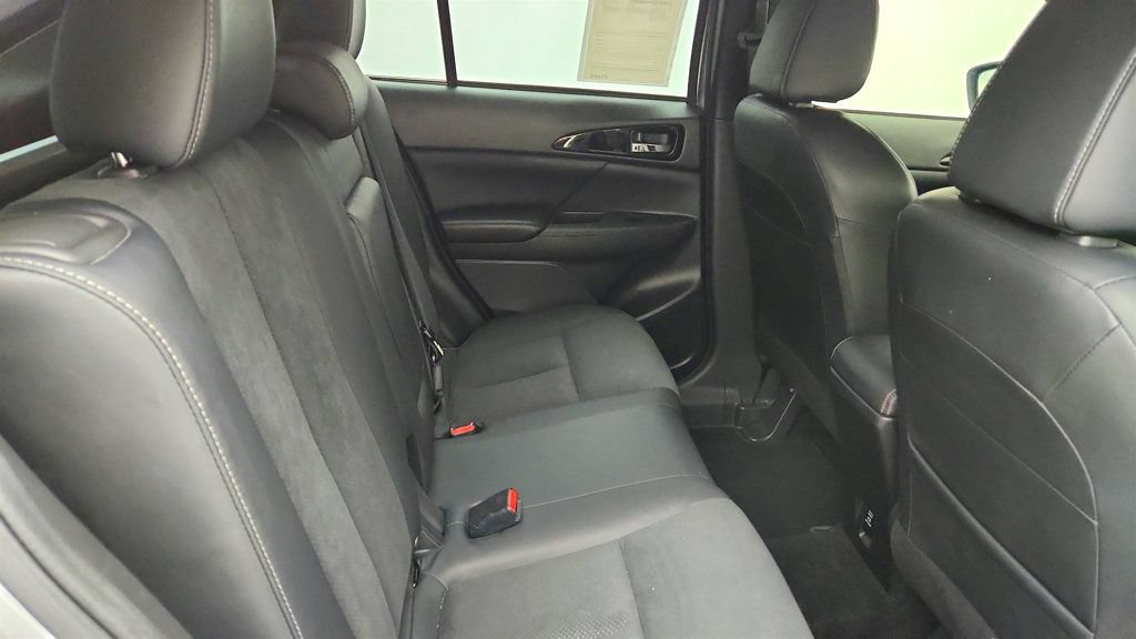 Used 2022 Mitsubishi Eclipse Cross SE FWD image 23