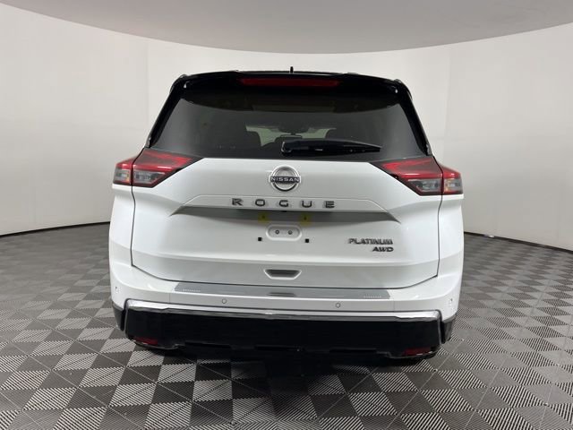 New 2026 Nissan Rogue Platinum image 9