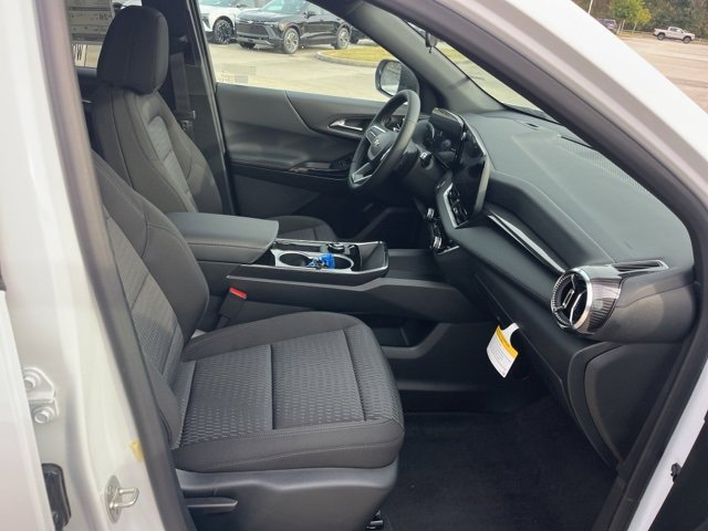 New 2026 Chevrolet Equinox LT w/ LPO, Floor Liner Package image 34