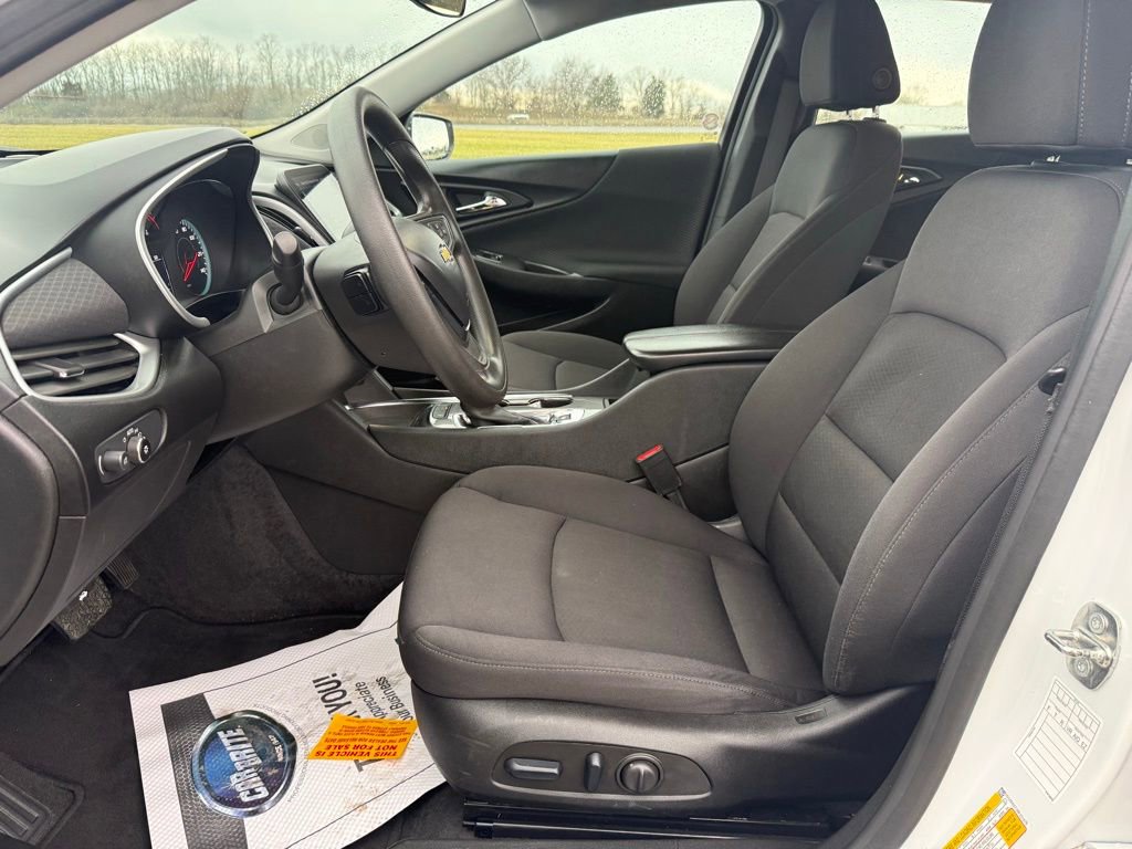 Used 2024 Chevrolet Malibu LT FWD image 28