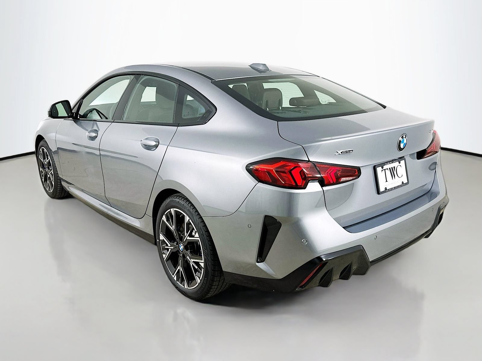 New 2026 BMW 228i xDrive w/ Technology Package AWD/4WD image 7