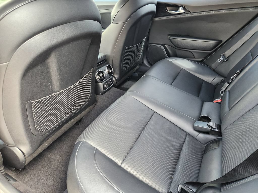 Used 2022 Kia Stinger GT-Line RWD image 22