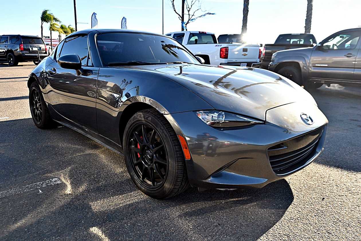 Used 2018 MAZDA MX-5 Miata RF Grand Touring image 3