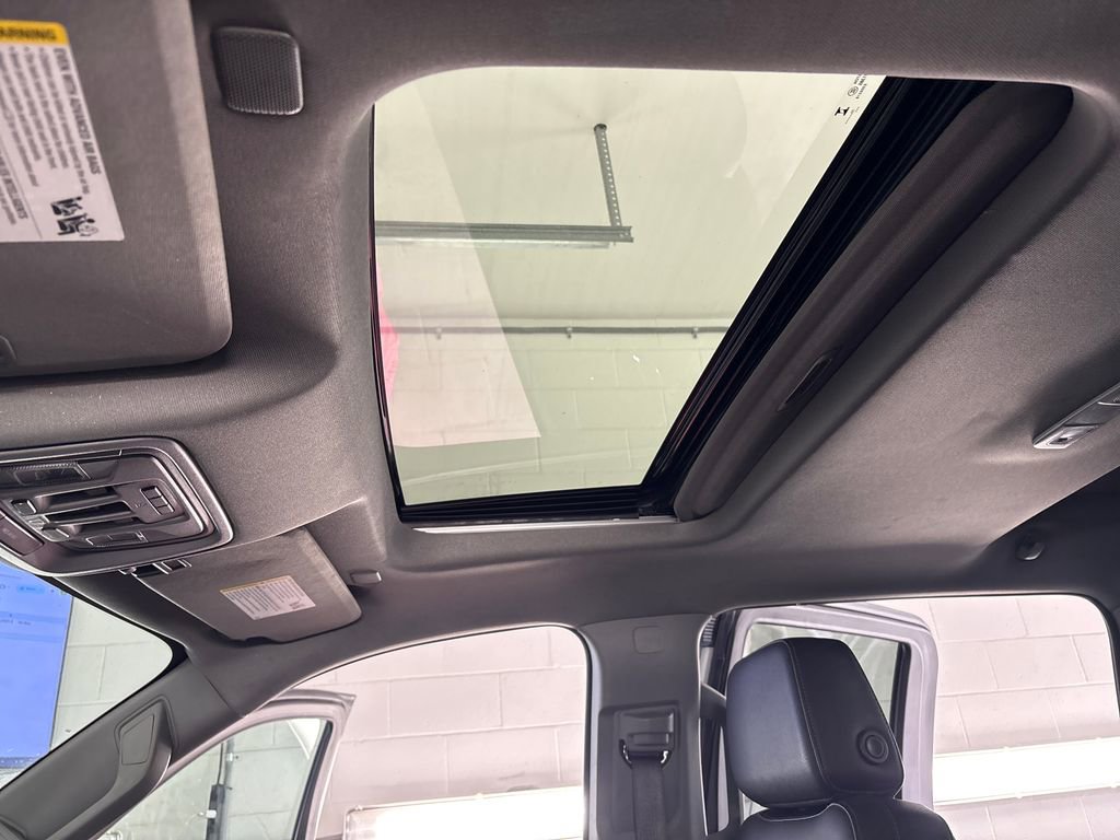 Used 2024 Chevrolet Silverado 3500 LTZ w/ LTZ Convenience Package image 24