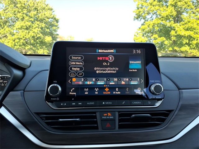 New 2025 Nissan Altima 2.5 SV image 13