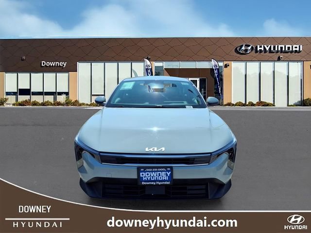 Used 2025 Kia K4 FWD image 2