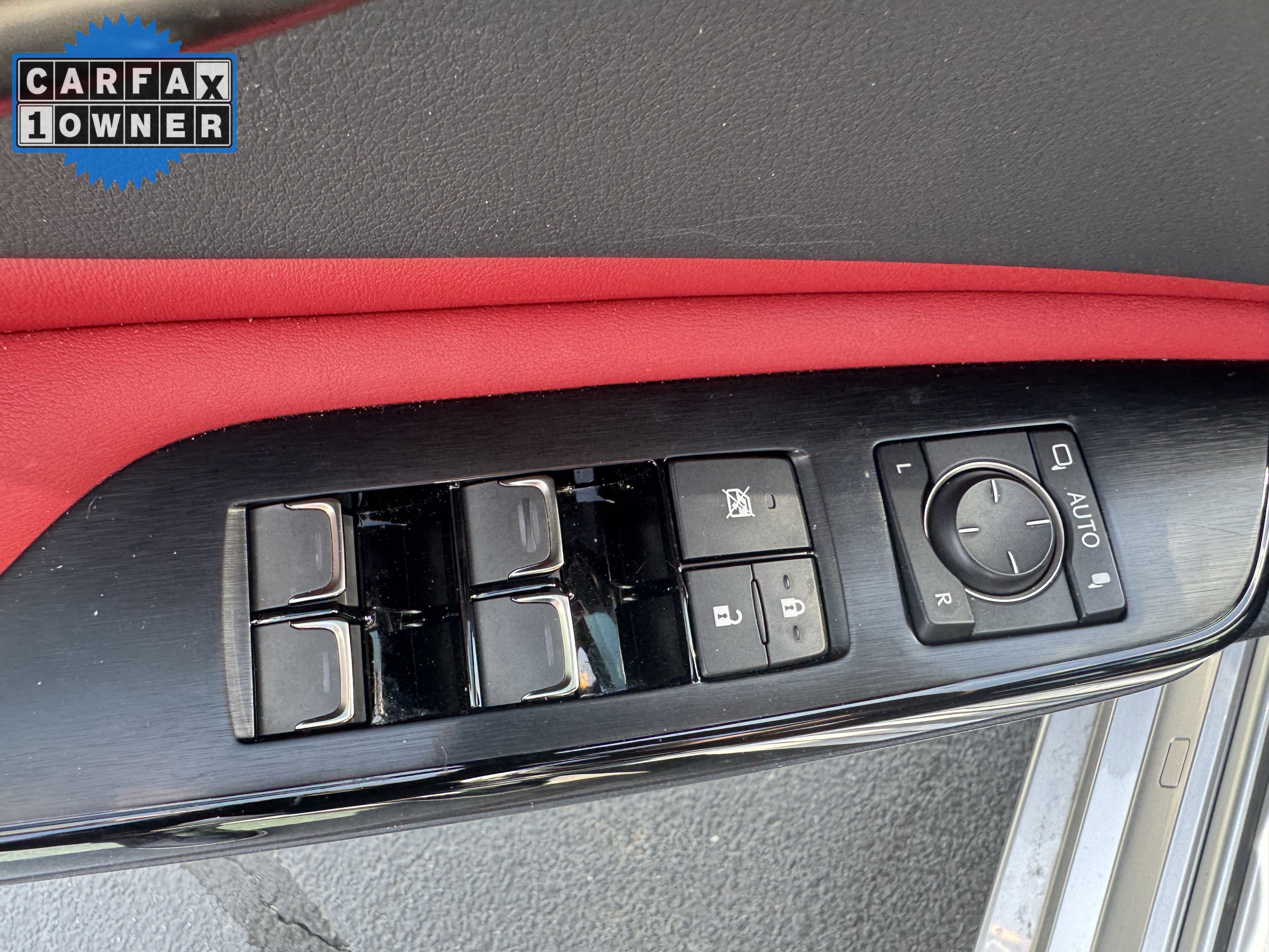 Used 2023 Lexus ES 300h F Sport FWD image 15